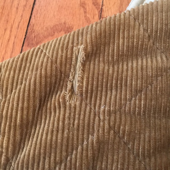 Vintage puffer vest - last chance, donating tomorrow! - Picture 5 of 5